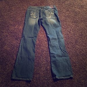 Size 13/14 long Maurice's jeans