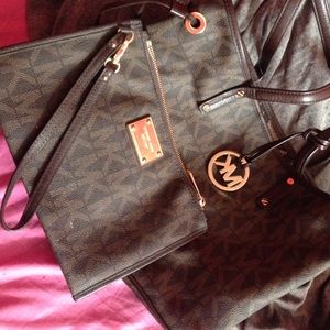 Reversible Michael Kors bag and wallet.