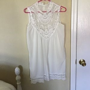 Forever 21 white lace top