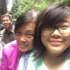 Meet your Posher, Anne