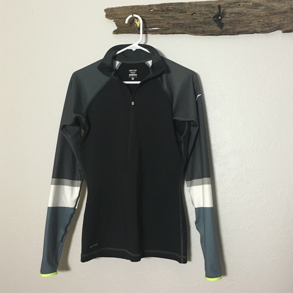 Nike Sweatshirt