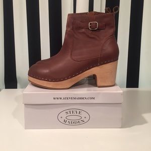 Steve Madden wooden soles cognac boots