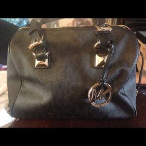 Beautiful Michael Kors purse
