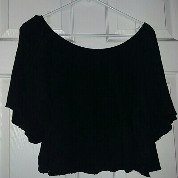 Flowy crop top