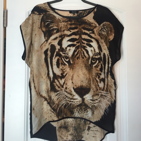 Tiger print top