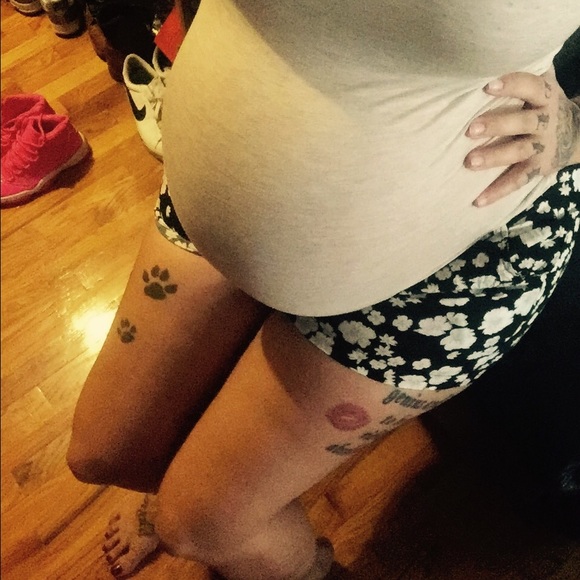 Maternity clothes 🚼🚼🚼 - Picture 3 of 4