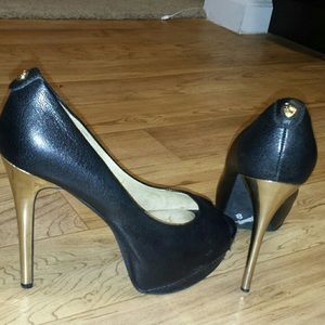 Michael Kors Black peep toe with Gold heel