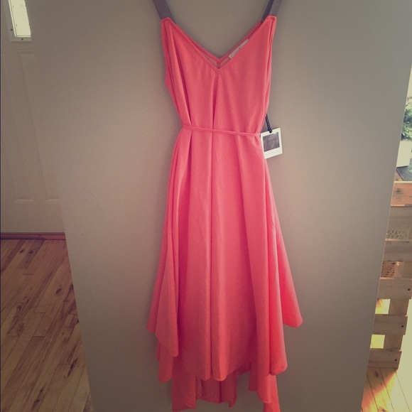 Jessica Simpson maternity dress