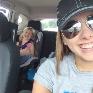 Meet your Posher, Meghan