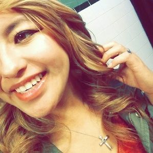 Meet your Posher, Diana