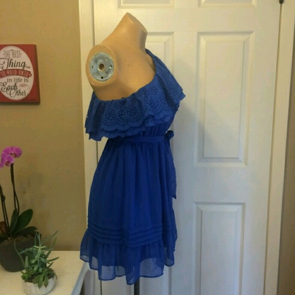 one-shoulder dress - Picture 4 of 4