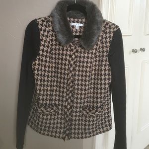 CAbi Houndstooth Mixer Jacket Size 6