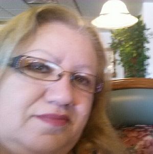 Meet your Posher, Rosa