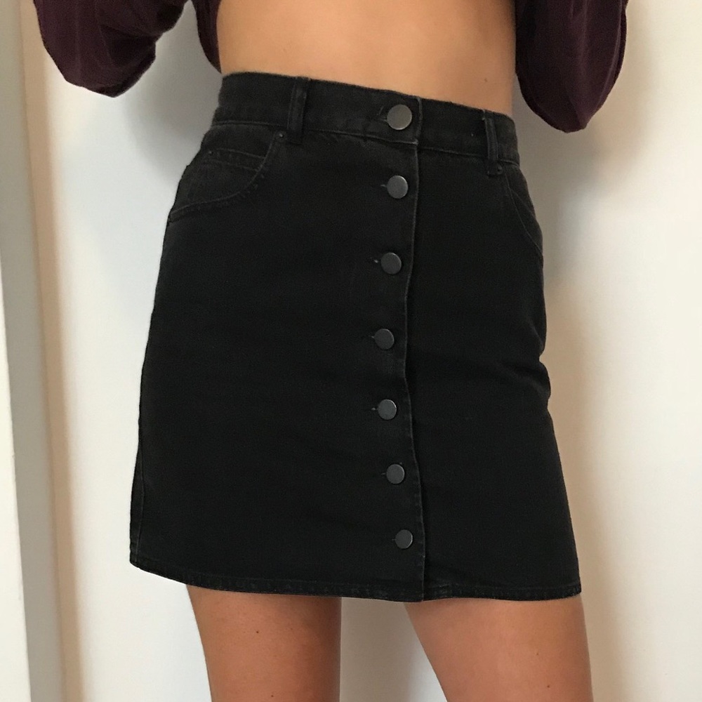 Black denim mini skirt - Picture 2 of 7