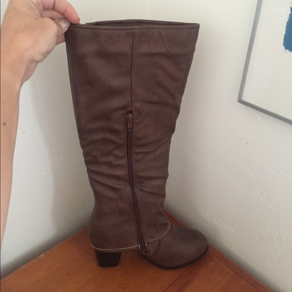 Brown knee-high brown boots