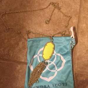 Kendra Scott necklace