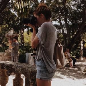 Meet your Posher, Laura