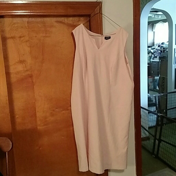 Column dress