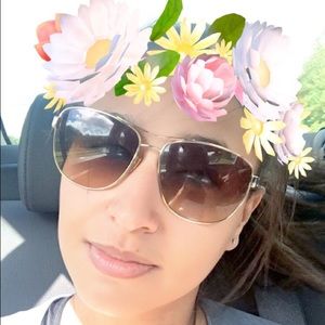 Meet your Posher, Krystina