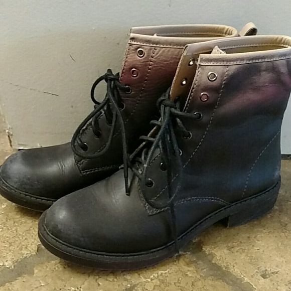 Ombre combat boots