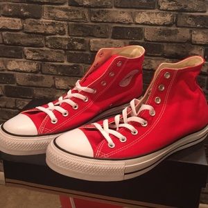Red hightop converse all star