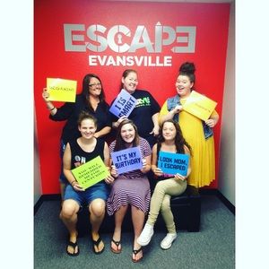 Meet your Posher, Sierra