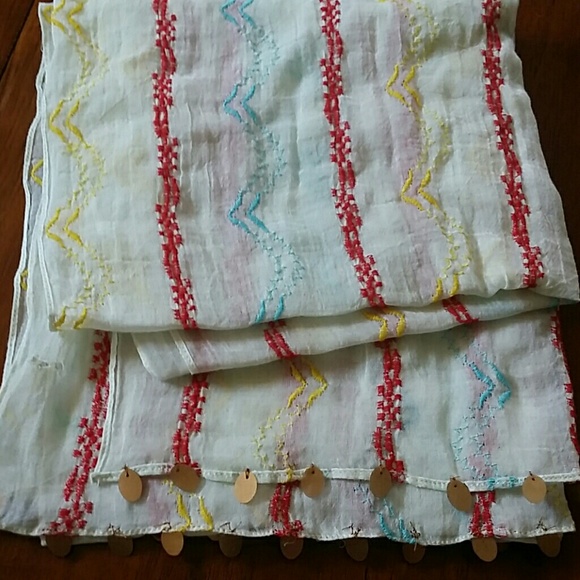 Long embroidered scarf