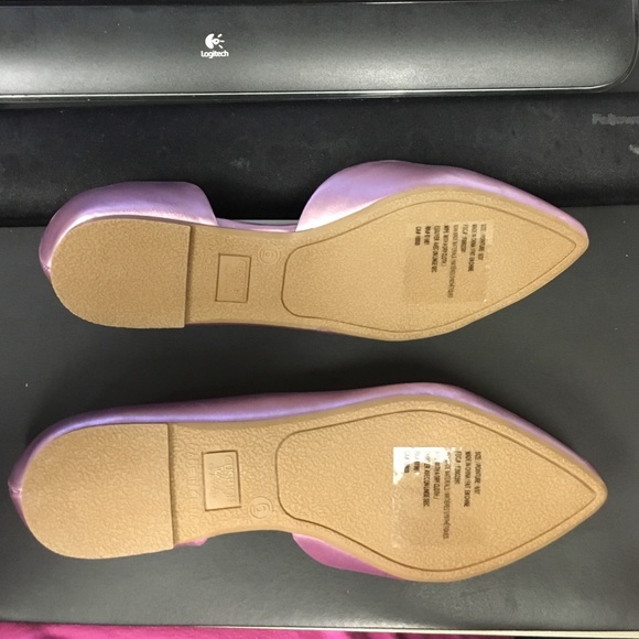 Cushion walk flats(never worn) - Picture 3 of 3