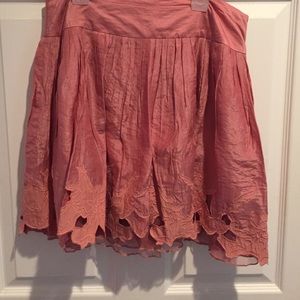 Mauve colored skater style skirt. Size L