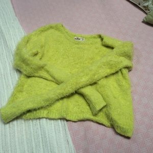 Soft fuzzy lime green  Hollister crop sweater
