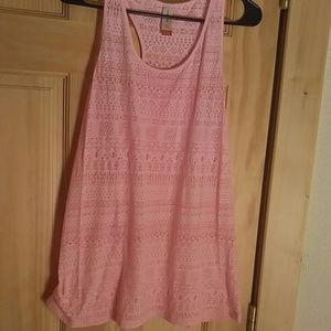 Pink tank top