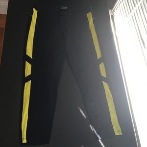 Bebe Sport 7/8 workout tight.