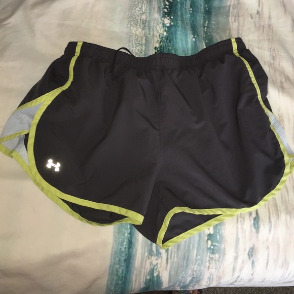 Under Armour Heat Gear shorts