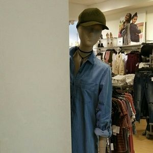 Meet your Posher, Debbie