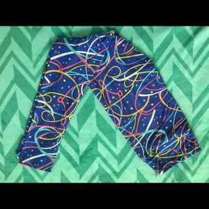 One size Lularoe birthday leggings.