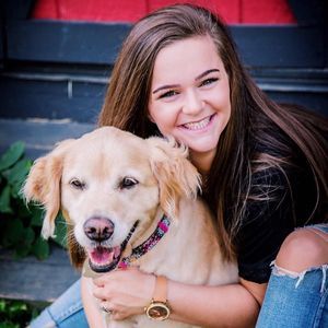 Meet your Posher, Caroline