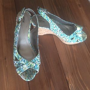 Apt. 9 wedges
