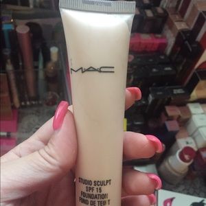 Used once Mac studio sculpt foundation nc15