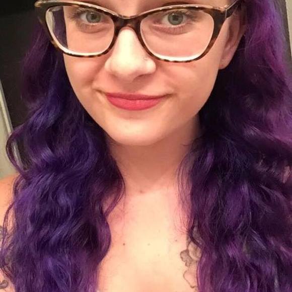 Meet your Posher, Shannan - Picture 1 of 1