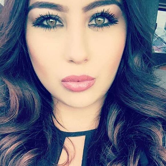 Meet your Posher, Candy - Picture 1 of 1