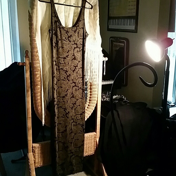 Stunning body loving  maxi dress