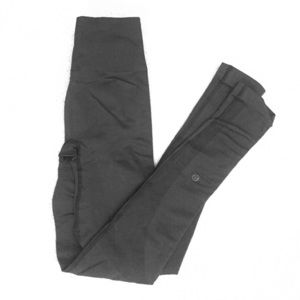 Lululemon athletica Black zone in tight size 4