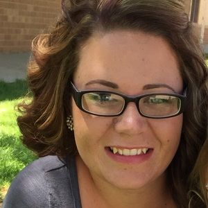 Meet your Posher, Allyson