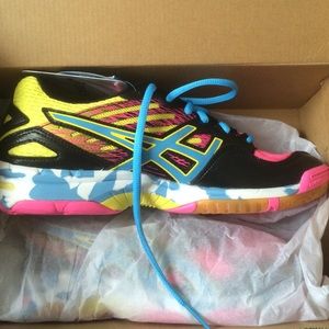 Brand new (never worn) ASIC sneakers