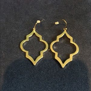 Gold Moroccan quatrefoil drop earrings
