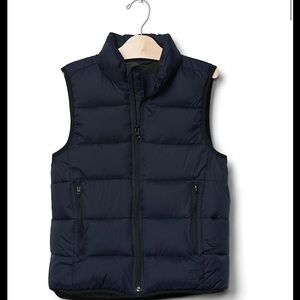 Gap puffy vest