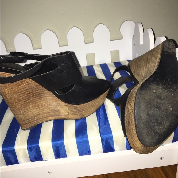 Sexy black wedges - Picture 3 of 3