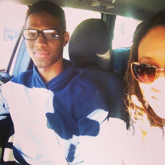 Authentic Salvatore Ferragamo sun glasses - Picture 4 of 4