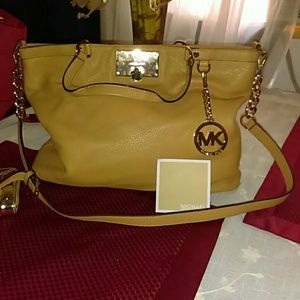 Michael Kors purse