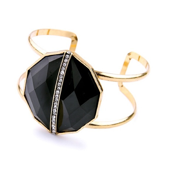CLOSET CLOSING - Black Statement Bracelet
